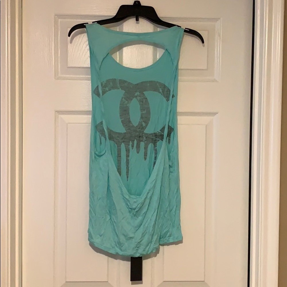 Dripping Designer Top - Picture 2 of 2